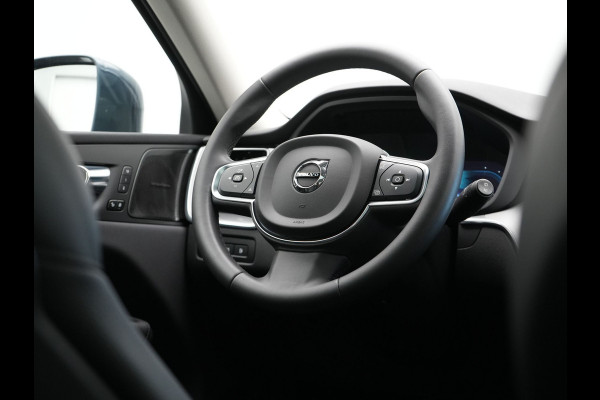 Volvo XC60 T8 AWD Inscription Plug In Hybrid 391pk Dealer O.H. PHEV | Trekhaak Af Fabriek | Luchtvering | Head Up | Adaptive Cruise | 360 Camera | Harman&Kardon | Lederen Sportstoelen Memory & Verwarmd | Google Assistent | App