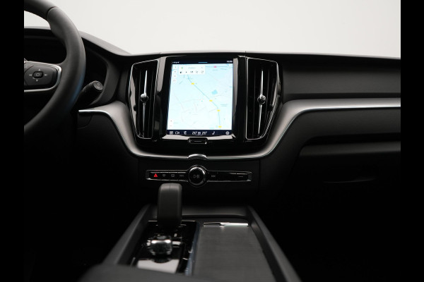 Volvo XC60 T8 AWD Inscription Plug In Hybrid 391pk Dealer O.H. PHEV | Trekhaak Af Fabriek | Luchtvering | Head Up | Adaptive Cruise | 360 Camera | Harman&Kardon | Lederen Sportstoelen Memory & Verwarmd | Google Assistent | App