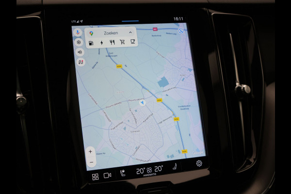 Volvo XC60 T8 AWD Inscription Plug In Hybrid 391pk Dealer O.H. PHEV | Trekhaak Af Fabriek | Luchtvering | Head Up | Adaptive Cruise | 360 Camera | Harman&Kardon | Lederen Sportstoelen Memory & Verwarmd | Google Assistent | App