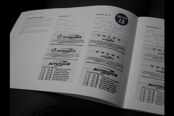 Volvo XC60 T8 AWD Inscription Plug In Hybrid 391pk Dealer O.H. PHEV | Trekhaak Af Fabriek | Luchtvering | Head Up | Adaptive Cruise | 360 Camera | Harman&Kardon | Lederen Sportstoelen Memory & Verwarmd | Google Assistent | App