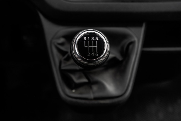 Renault Trafic dCi 150PK | L2H1 | 9-Zits | LED | Navigatie | Cruise | Airco | PDC | Euro 6