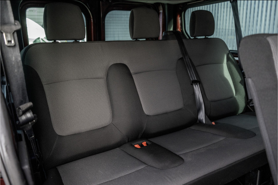 Renault Trafic Blue dCi 150PK | L2H1 | 9-Zits | LED | Canera | Navi | Zijschuifdeur R+L | Cruise | Airco | PDC | Euro 6