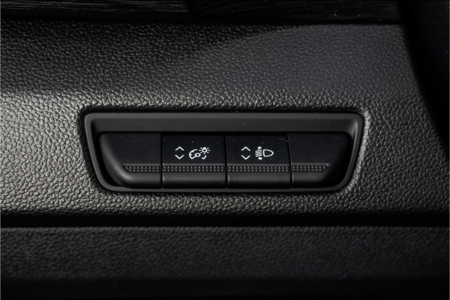 Renault Trafic Blue dCi 150PK | L2H1 | 9-Zits | LED | Canera | Navi | Zijschuifdeur R+L | Cruise | Airco | PDC | Euro 6