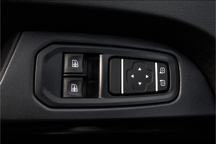 Renault Trafic Blue dCi 150PK | L2H1 | 9-Zits | LED | Canera | Navi | Zijschuifdeur R+L | Cruise | Airco | PDC | Euro 6