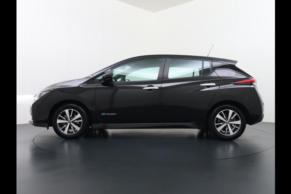 Nissan Leaf Acenta 40 kWh SOH 88% CAMERA | DODE HOEK | RIJKLAARPRIJS INCL. 12 MND BOVAG GARANTIE