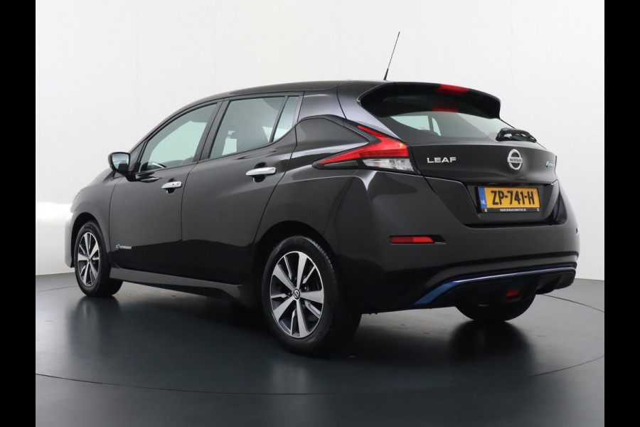Nissan Leaf Acenta 40 kWh SOH 88% CAMERA | DODE HOEK | RIJKLAARPRIJS INCL. 12 MND BOVAG GARANTIE