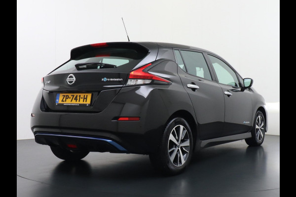 Nissan Leaf Acenta 40 kWh SOH 88% CAMERA | DODE HOEK | RIJKLAARPRIJS INCL. 12 MND BOVAG GARANTIE