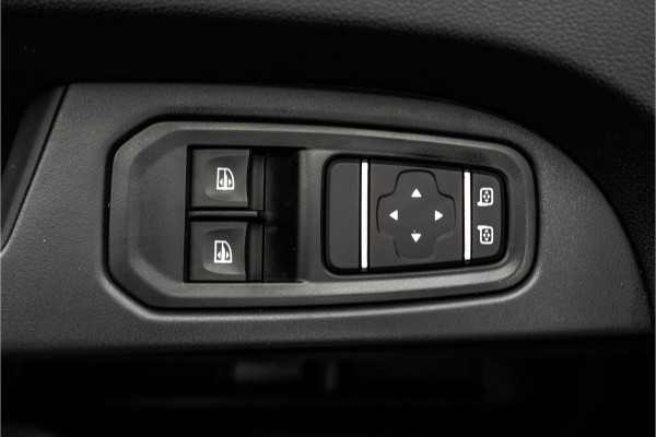 Renault Trafic Blue dCi 150PK | 9-Zits | LED | Camera | Navigatie | Cruise | Airco | PDC | Euro 6