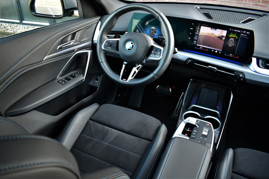BMW X1 xDrive25e M-Sport Pano Trekhaak Camera 3786km!