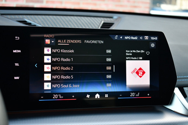 BMW X1 xDrive25e M-Sport Pano Trekhaak Camera 3786km!