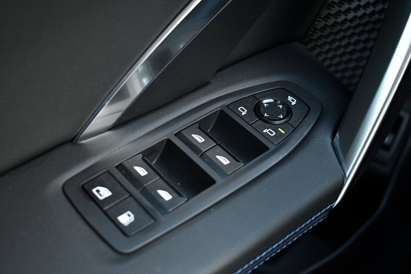 BMW X1 xDrive25e M-Sport Pano Trekhaak Camera 3786km!