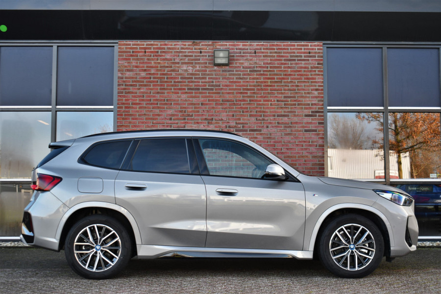 BMW X1 xDrive25e M-Sport Pano Trekhaak Camera 3786km!