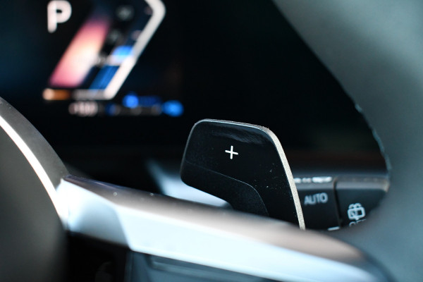 BMW X1 xDrive25e M-Sport Pano Trekhaak Camera 3786km!