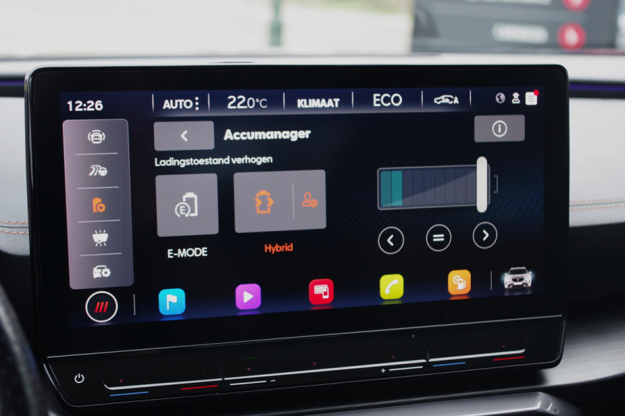 CUPRA Formentor 1.4 e-Hybrid 245 PK VZ Performance, Stuur-Startknop, Groot-Navigatie, Carplay, Kuipstoelen, Camera