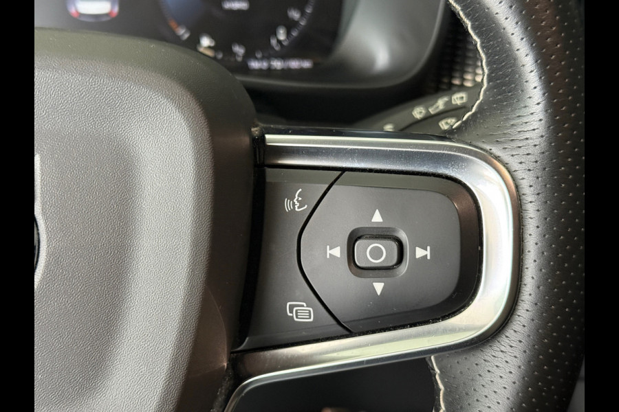 Volvo XC40 1.5 T5 Twin Engine R-Design 93% SOH