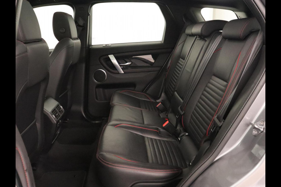 Land Rover Discovery Sport P300e 1.5 R-Dynamic SE | Panoramadak | Leder | Trekhaak | 360 Camera | Stoelverwarming | Carplay | Full LED | Stuurverwarming | Navigatie | PHEV | Plug In