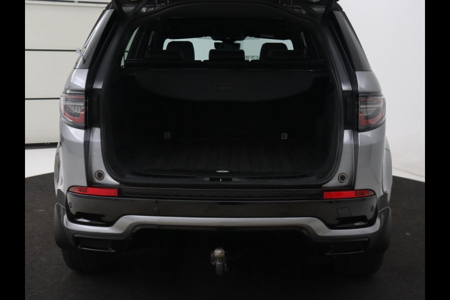 Land Rover Discovery Sport P300e 1.5 R-Dynamic SE | Panoramadak | Leder | Trekhaak | 360 Camera | Stoelverwarming | Carplay | Full LED | Stuurverwarming | Navigatie | PHEV | Plug In