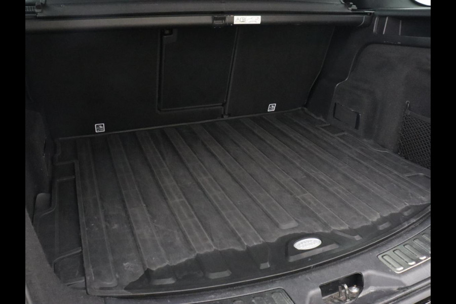 Land Rover Discovery Sport P300e 1.5 R-Dynamic SE | Panoramadak | Leder | Trekhaak | 360 Camera | Stoelverwarming | Carplay | Full LED | Stuurverwarming | Navigatie | PHEV | Plug In