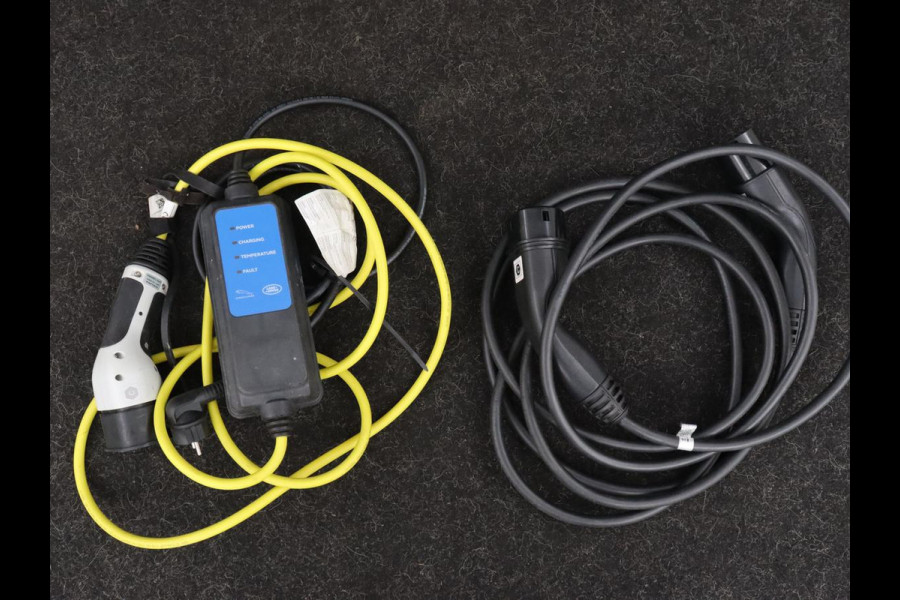 Land Rover Discovery Sport P300e 1.5 R-Dynamic SE | Panoramadak | Leder | Trekhaak | 360 Camera | Stoelverwarming | Carplay | Full LED | Stuurverwarming | Navigatie | PHEV | Plug In