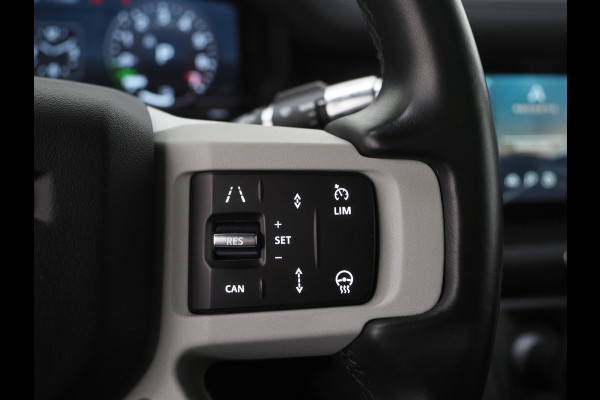 Land Rover Defender 110 2.0 P400e Urban | Panoramadak | Wide Arch | Luchtvering | Meridian | 360 | Sidesteps | Trekhaak