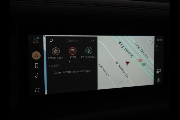 Land Rover Defender 110 2.0 P400e Urban | Panoramadak | Wide Arch | Luchtvering | Meridian | 360 | Sidesteps | Trekhaak