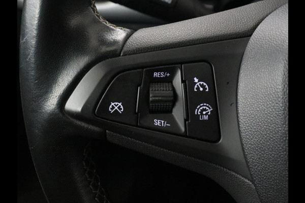 Opel Astra 1.4 Turbo 120 Jaar Edition | 150pk | Automaat | Carplay | Climate control | Parkeerhulp | DAB | Cruise control | Navigatie | Bluetooth