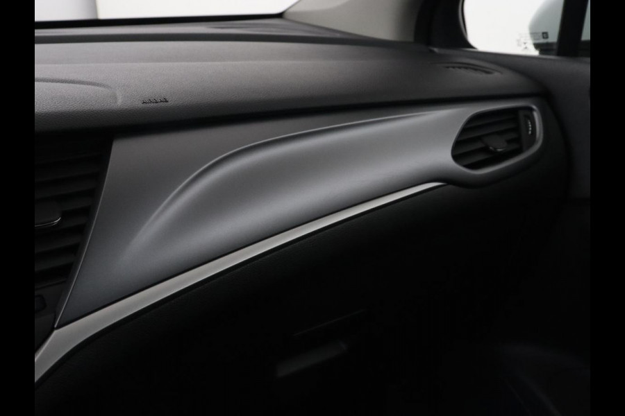 Opel Astra 1.4 Turbo 120 Jaar Edition | 150pk | Automaat | Carplay | Climate control | Parkeerhulp | DAB | Cruise control | Navigatie | Bluetooth