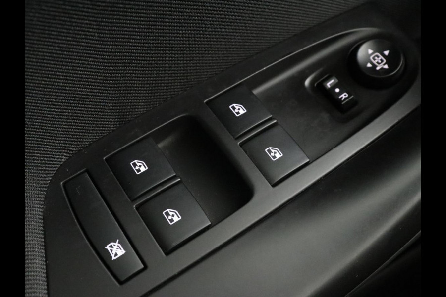 Opel Astra 1.4 Turbo 120 Jaar Edition | 150pk | Automaat | Carplay | Climate control | Parkeerhulp | DAB | Cruise control | Navigatie | Bluetooth