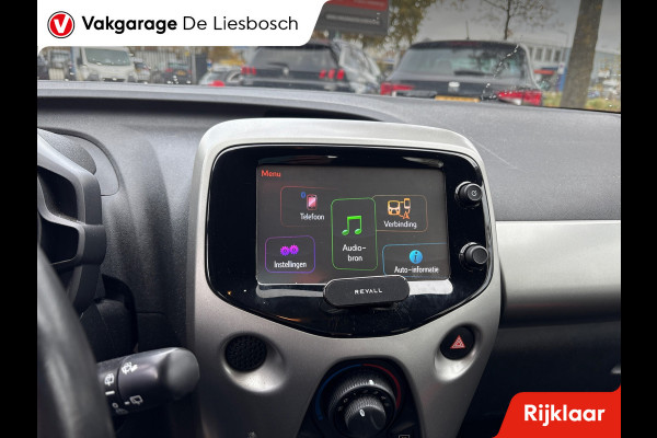 Toyota Aygo 1.0 VVT-i x-play/navi/camera/boeken/airco/media/