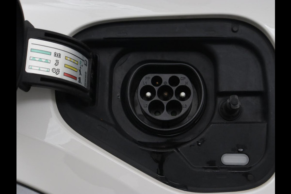 CUPRA Formentor 1.4 eHybrid VZ | 245pk | Stoelverwarming | 360 Camera | Adaptive cruise | Carplay | Navigatie | Sfeerverlichting | Keyless | Sportstoelen | Memory | PHEV | Plug In