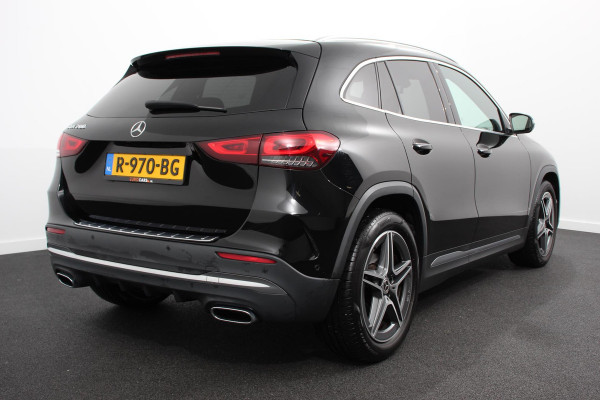 Mercedes-Benz GLA 200 AMG Line Automaat | Navigatie | Climate Control | Camera | Electrisch bedienbare achterklep | Dab | Led