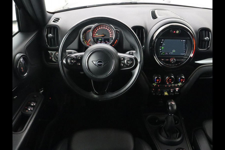 MINI Countryman 2.0 Cooper S E Ally Chili | Leder | Stoelverwarming | Adaptive cruise | Navigatie | 19'' | Full LED | Climate control | Bluetooth | Park Assist | PHEV | Plug In