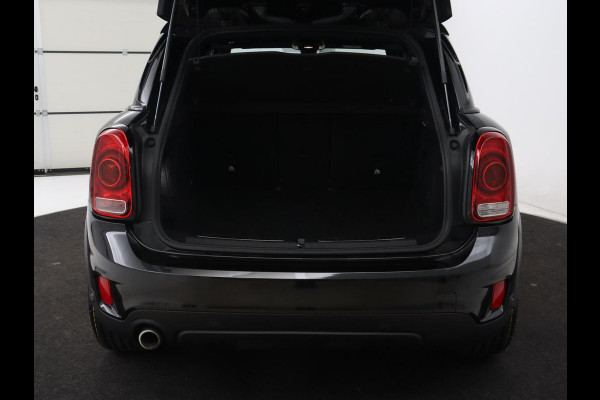 MINI Countryman 2.0 Cooper S E Ally Chili | Leder | Stoelverwarming | Adaptive cruise | Navigatie | 19'' | Full LED | Climate control | Bluetooth | Park Assist | PHEV | Plug In