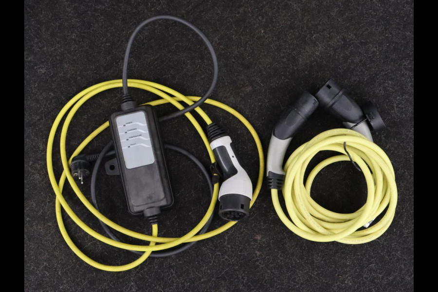 MINI Countryman 2.0 Cooper S E Ally Chili | Leder | Stoelverwarming | Adaptive cruise | Navigatie | 19'' | Full LED | Climate control | Bluetooth | Park Assist | PHEV | Plug In