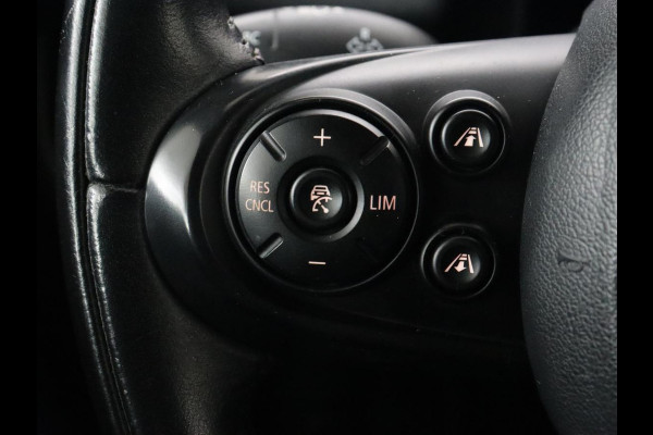 MINI Countryman 2.0 Cooper S E Ally Chili | Leder | Stoelverwarming | Adaptive cruise | Navigatie | 19'' | Full LED | Climate control | Bluetooth | Park Assist | PHEV | Plug In