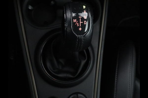 MINI Countryman 2.0 Cooper S E Ally Chili | Leder | Stoelverwarming | Adaptive cruise | Navigatie | 19'' | Full LED | Climate control | Bluetooth | Park Assist | PHEV | Plug In