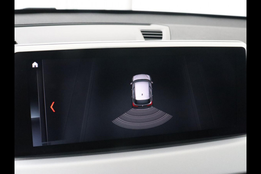 BMW X1 Xdrive25e Edrive Edition | Panoramadak | Stoelverwarming | Full LED | Navigatie | Climate control | Parkeerhulp | Cruise control | PHEV | Plug In