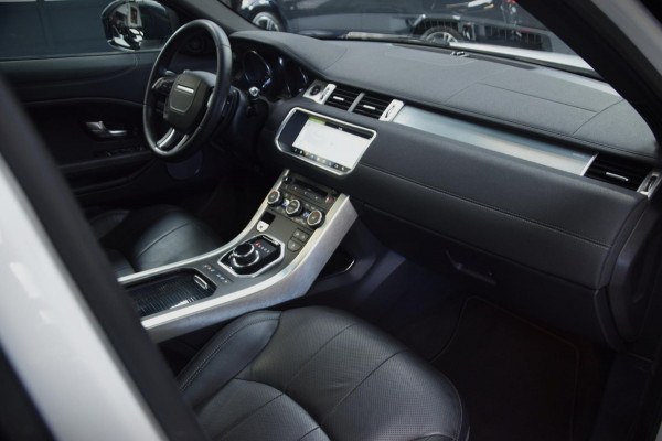 Land Rover Range Rover Evoque 2.0 Si4 HSE Dynamic Panoramadak|Facelift|241pk!|Navi|Leder|Dealer Onderhouden
