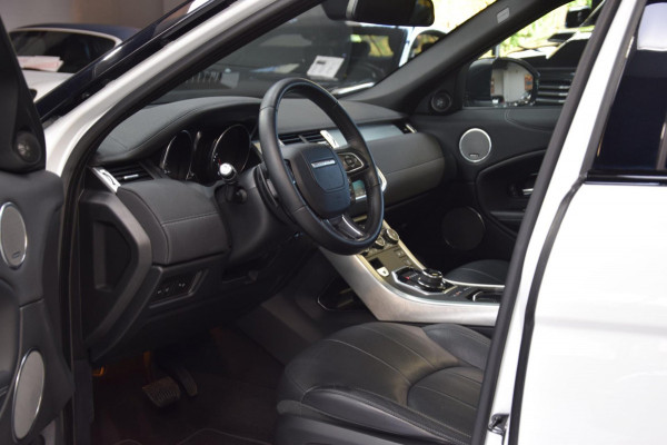 Land Rover Range Rover Evoque 2.0 Si4 HSE Dynamic Panoramadak|Facelift|241pk!|Navi|Leder|Dealer Onderhouden