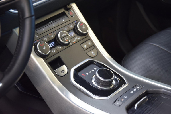 Land Rover Range Rover Evoque 2.0 Si4 HSE Dynamic Panoramadak|Facelift|241pk!|Navi|Leder|Dealer Onderhouden