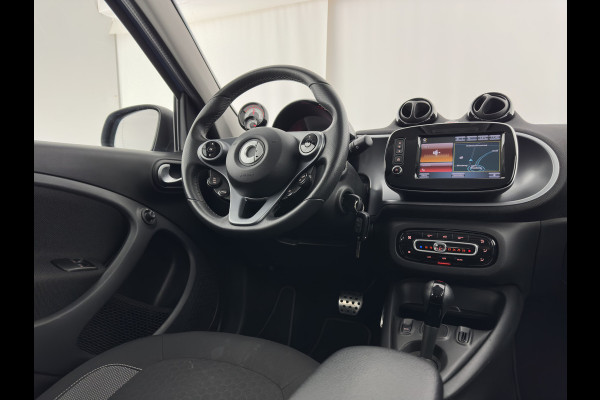 Smart Forfour EQ Comfort 18 kWh [ 3-Fase ] {SOH-95%} (INCL-BTW) Aut. *NAVI-FULLMAP | COMFORT-SEATS | AIRCO | CRUISE | PDC | 16''ALU*