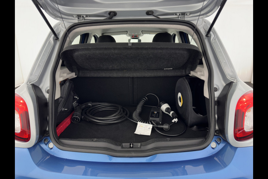 Smart Forfour EQ Comfort 18 kWh [ 3-Fase ] {SOH-95%} (INCL-BTW) Aut. *NAVI-FULLMAP | COMFORT-SEATS | AIRCO | CRUISE | PDC | 16''ALU*