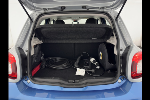 Smart Forfour EQ Comfort 18 kWh [ 3-Fase ] {SOH-95%} (INCL-BTW) Aut. *NAVI-FULLMAP | COMFORT-SEATS | AIRCO | CRUISE | PDC | 16''ALU*