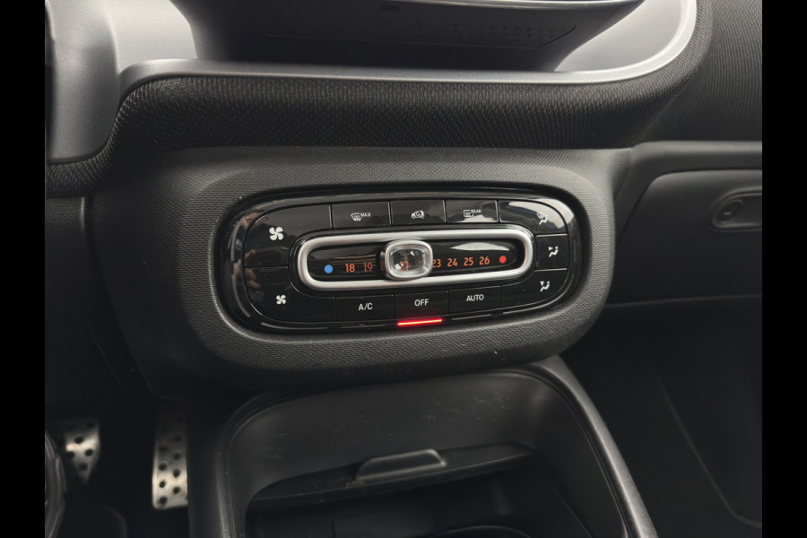 Smart Forfour EQ Comfort 18 kWh [ 3-Fase ] {SOH-95%} (INCL-BTW) Aut. *NAVI-FULLMAP | COMFORT-SEATS | AIRCO | CRUISE | PDC | 16''ALU*