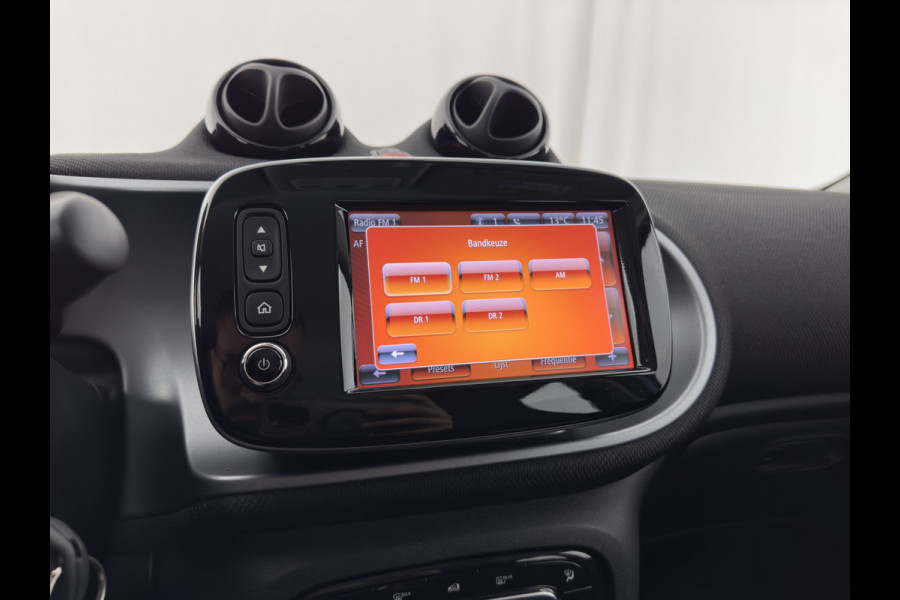 Smart Forfour EQ Comfort 18 kWh [ 3-Fase ] {SOH-95%} (INCL-BTW) Aut. *NAVI-FULLMAP | COMFORT-SEATS | AIRCO | CRUISE | PDC | 16''ALU*