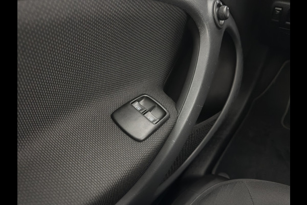 Smart Forfour EQ Comfort 18 kWh [ 3-Fase ] {SOH-95%} (INCL-BTW) Aut. *NAVI-FULLMAP | COMFORT-SEATS | AIRCO | CRUISE | PDC | 16''ALU*