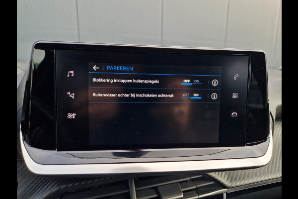 Peugeot 208 1.2 EAT8 100PK /I cockpit/AdapCruis/stoelverwarming