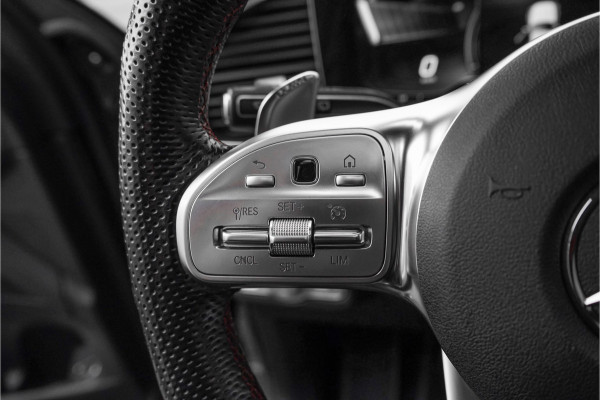 Mercedes-Benz GLE AMG 53 4MATIC+ Premium+ Night Pano HUD Luchtvering Trekhaak Stuurwielverw