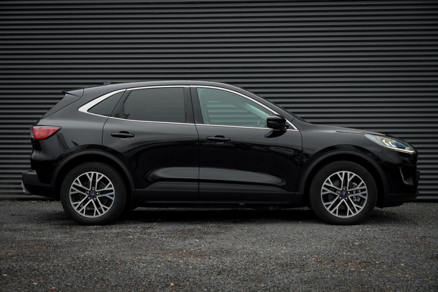 Ford Kuga 2.5 PHEV Titanium X / Winter Pack / Privacy Glass / Trekhaak voorbereiding