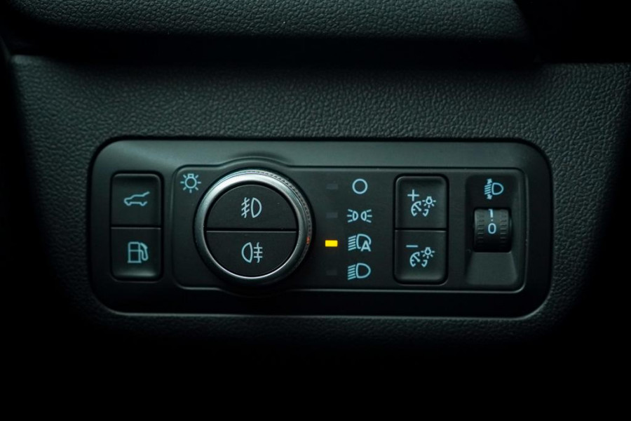 Ford Kuga 2.5 PHEV Titanium X / Winter Pack / Privacy Glass / Trekhaak voorbereiding